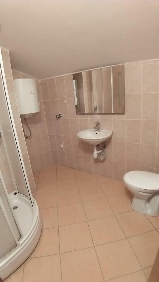 Guesthouse Villa Jurisic Novalja Room photo